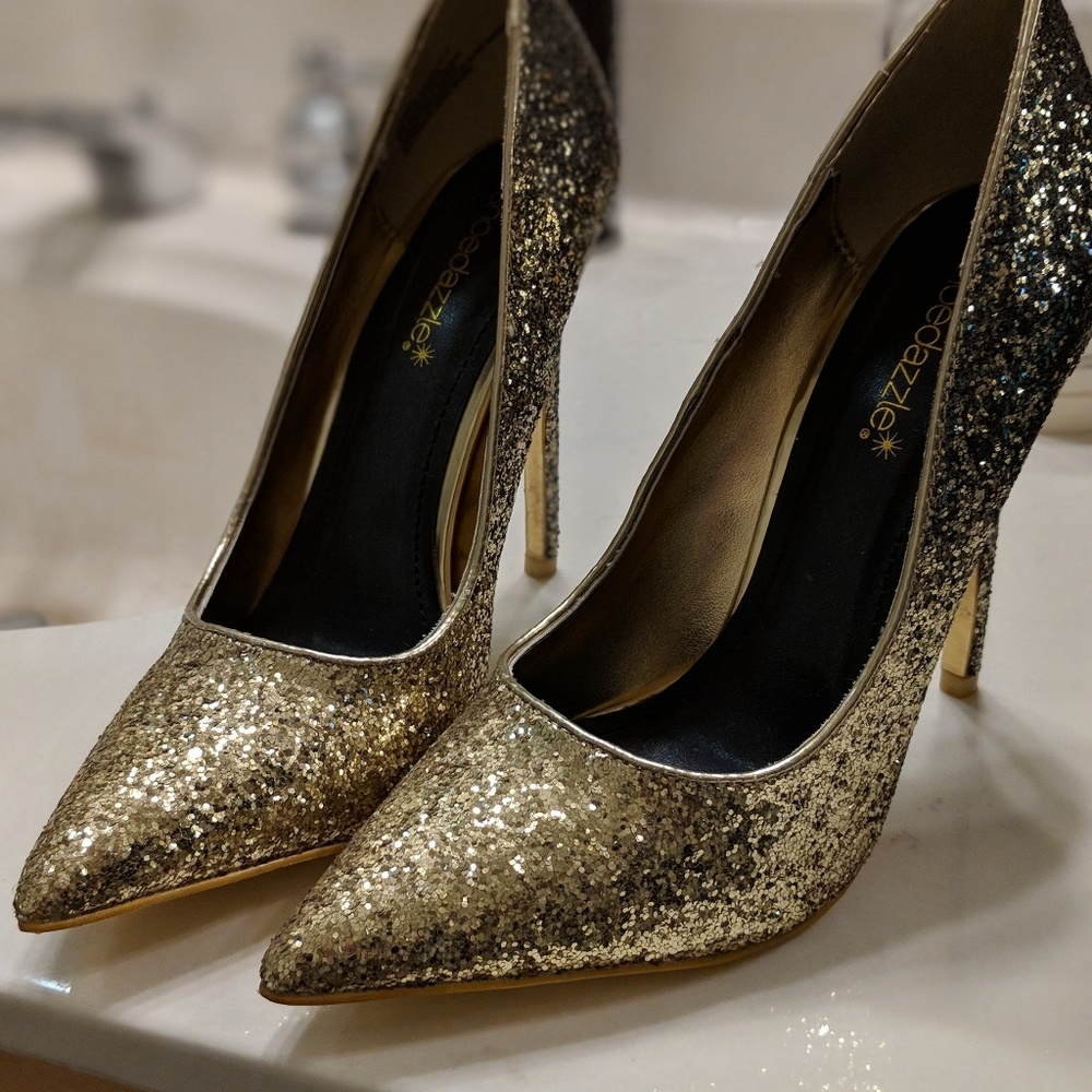 Gold Glittery Stilettos - Picture 3 of 3
